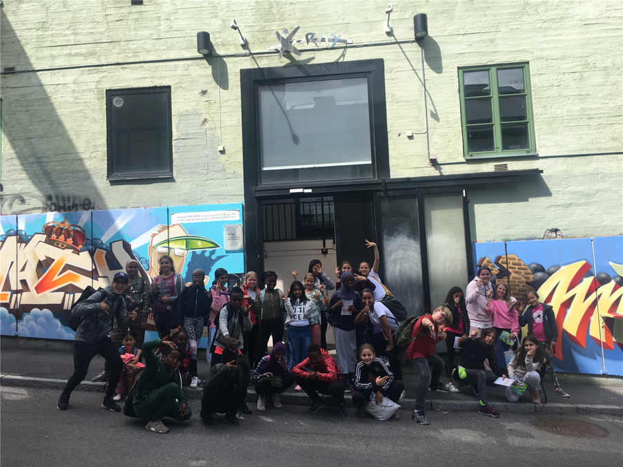 Dansegruppa har vært på x-ray 1